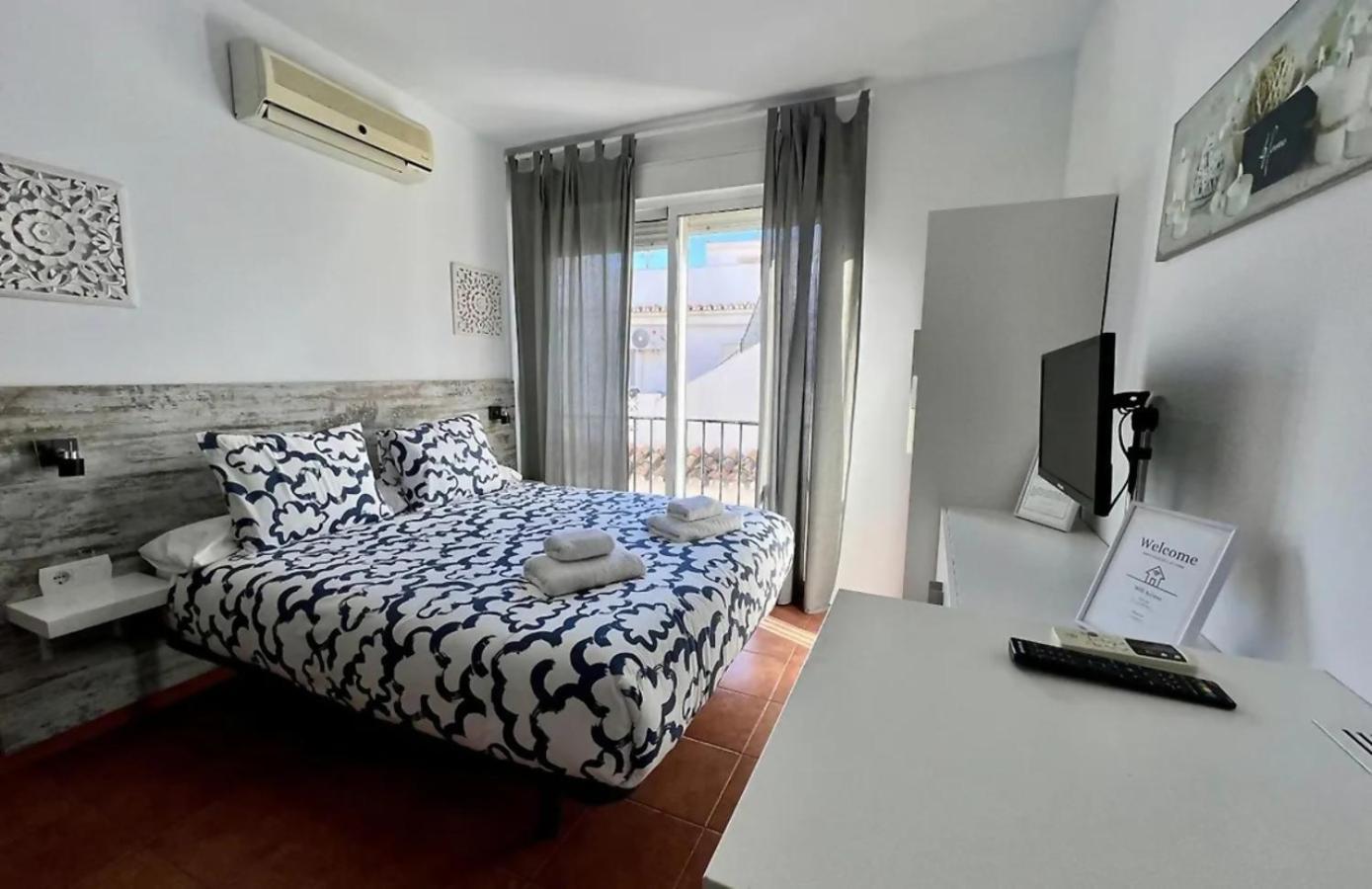 Apartamentos RC La Carihuela Torremolinos Exterior foto